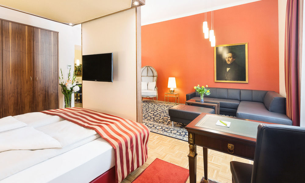 Hotel Living An Der Oper Wien