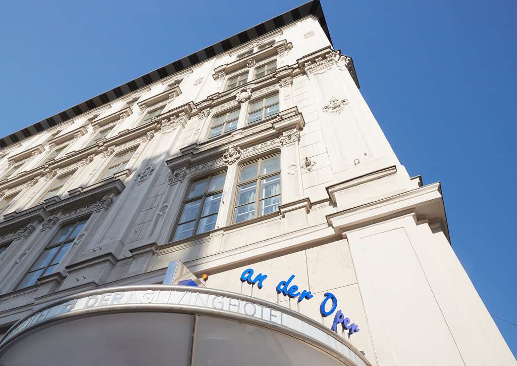 Living An Der Oper Hotel Wien
